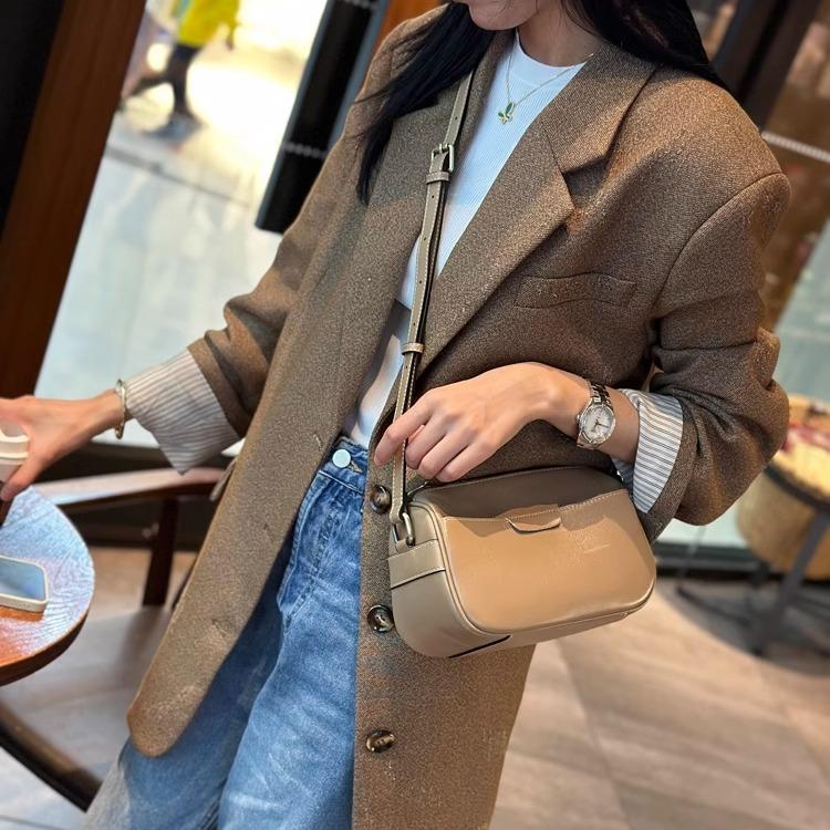 Real Cow Leather Ladies Crossbody Bag 2026 New Women's High Quality Handbag Small Commuter Luxury Shoulder Bag Easy To Match