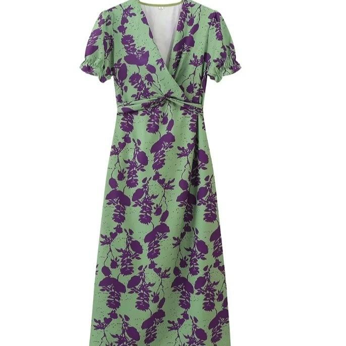 Elegant Spring V Neck Sleeveless Printed Dress With 3d Design For Women