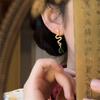 Xiaohongshu Bestseller Green Diamond Spirit Snake Earrings for Girls Born In the Year of the Snake