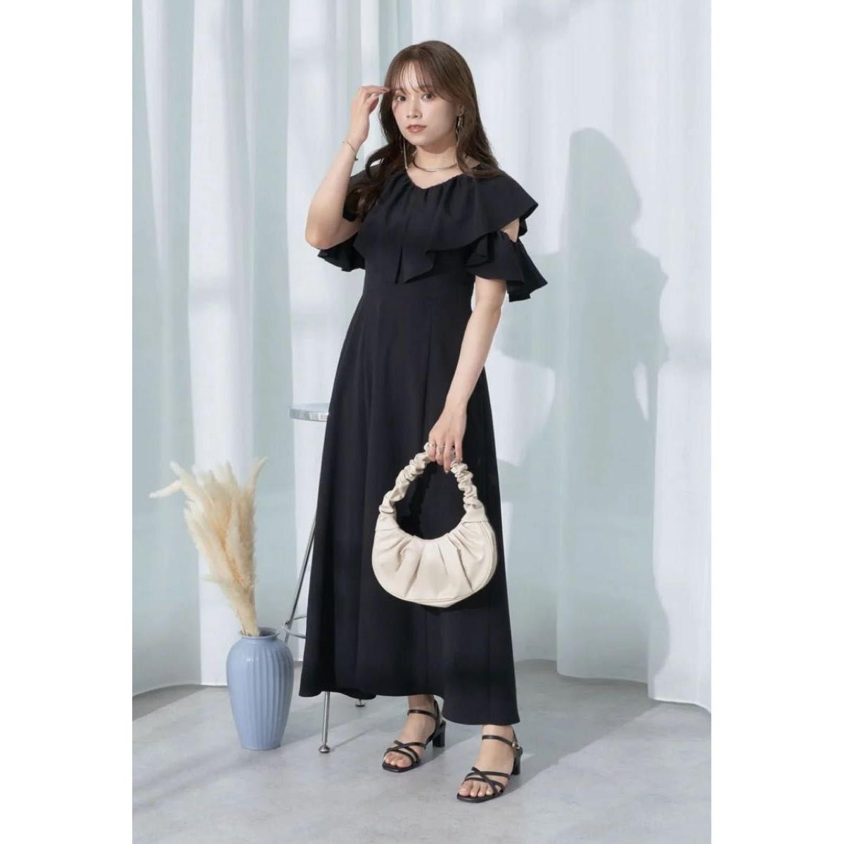 Unused/with tag earth music&ecology Ruffle Sleeve Dress M Black Off Shoulder