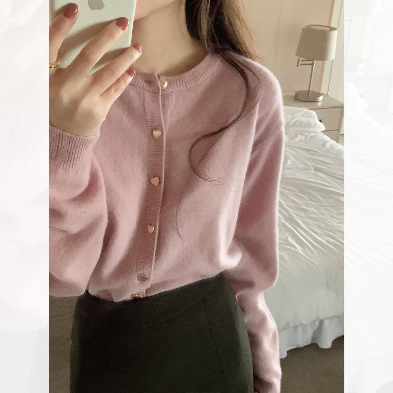 Gentle Love Heart Buckle Pink Knit Cardigan - Japanese Style Women's Autumn Outerwear 2025.