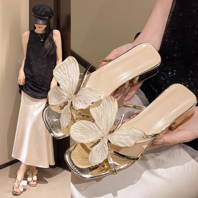 

High-heeled slippers for women in the summer of 2025, the new Korean version of large-size square-headed thick-heeled butterfly flower with one foot, 42