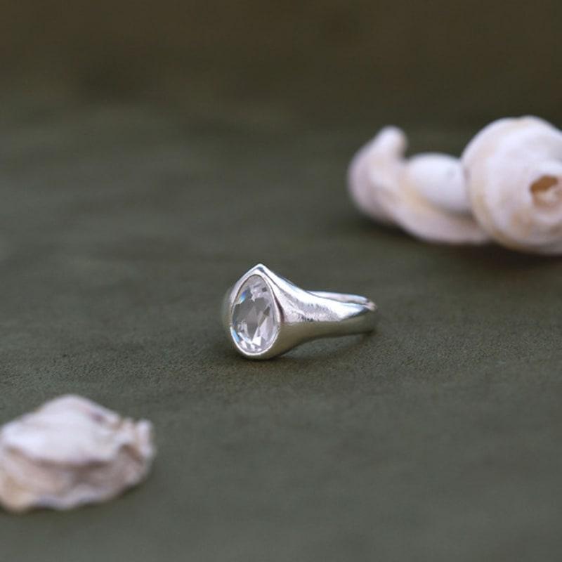 REINDEER MURMUR RING 06