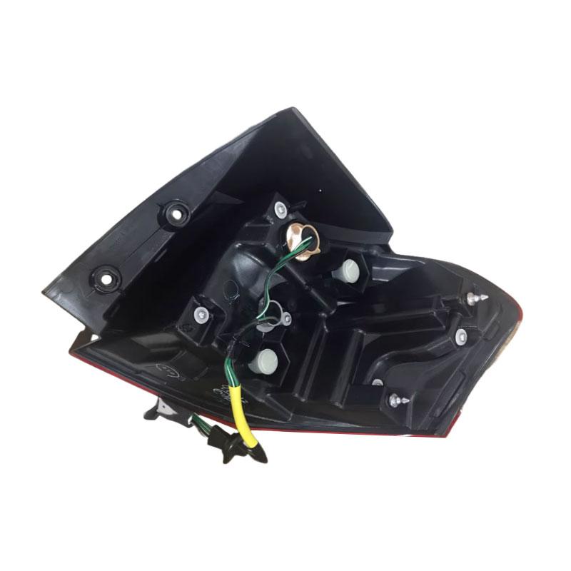 For Peugeot 4008 Rear Tail Light Warning Brake Light Signal Lamp Driving Light TaillampCar Light Assembly 1607699280 1607699380