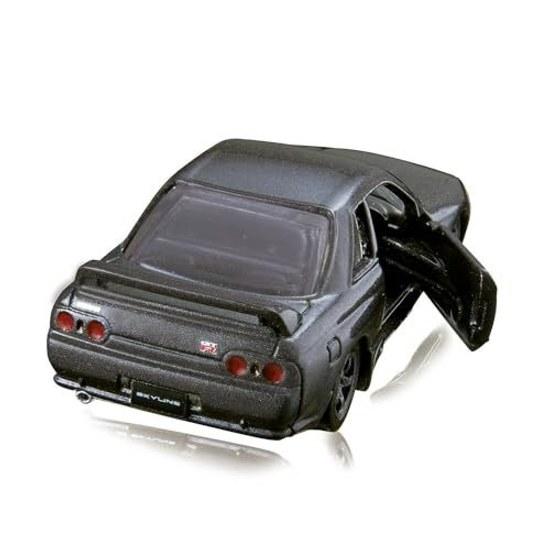 Takara Tomy Tomica Premium 26 Nissan Skyline GT-R (BNR32) Mini Car Toy Ages 6 Up