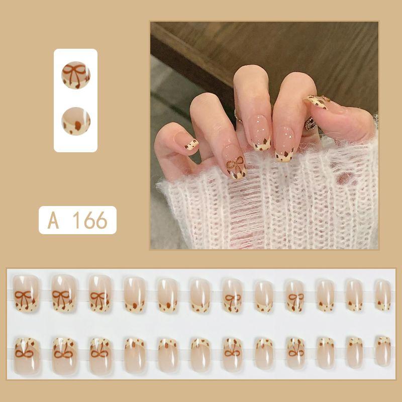 

2024 Early Autumn Maillard Brown Maple Leaf Gilding Wear Armor Gentle Gradient French Cat Eye National Style Nail Stickers French leopard print [A166] Short