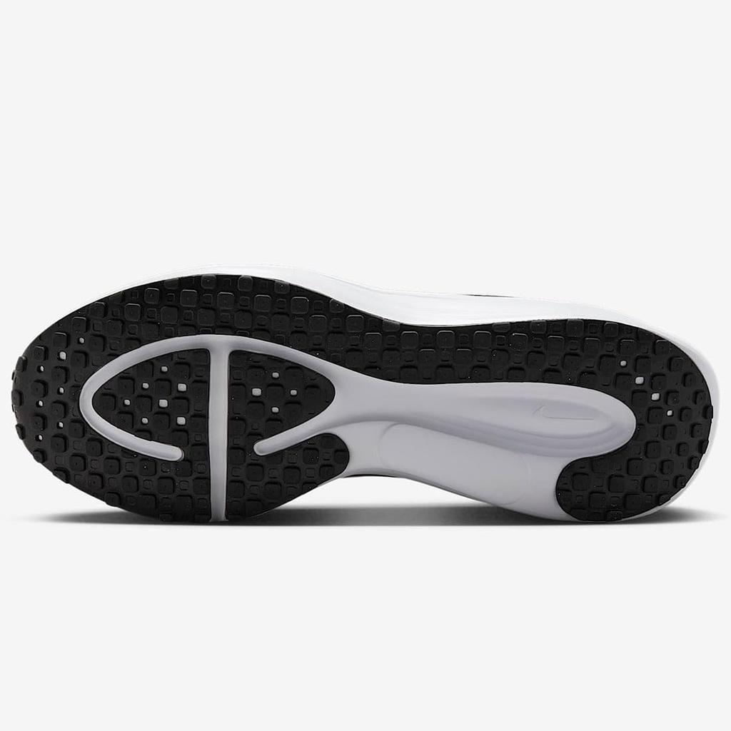 Nike Revolution 8 Size Wide, Black/Black/White, HQ1996-001, 25.5cm