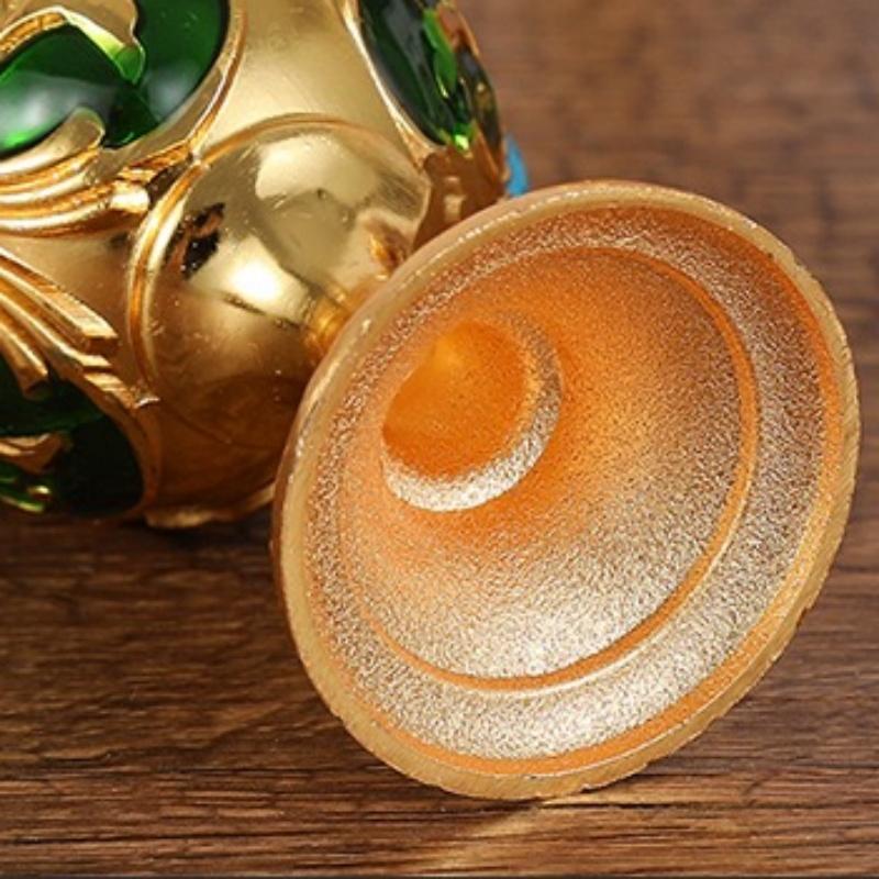 Vintage Shot Glass, Alloy Portable Light Luxury Relief Carved Goblet, European Mini Vodka Tumbler, Home Table Decoration, 1pcs