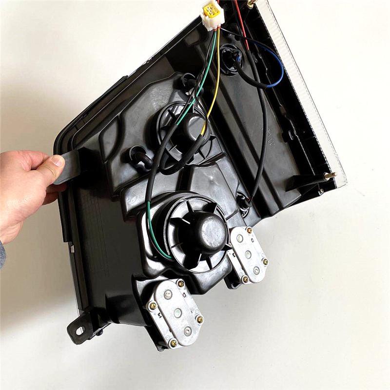 Wuzheng Auchy 1800 Light Truck Headlight Assembly