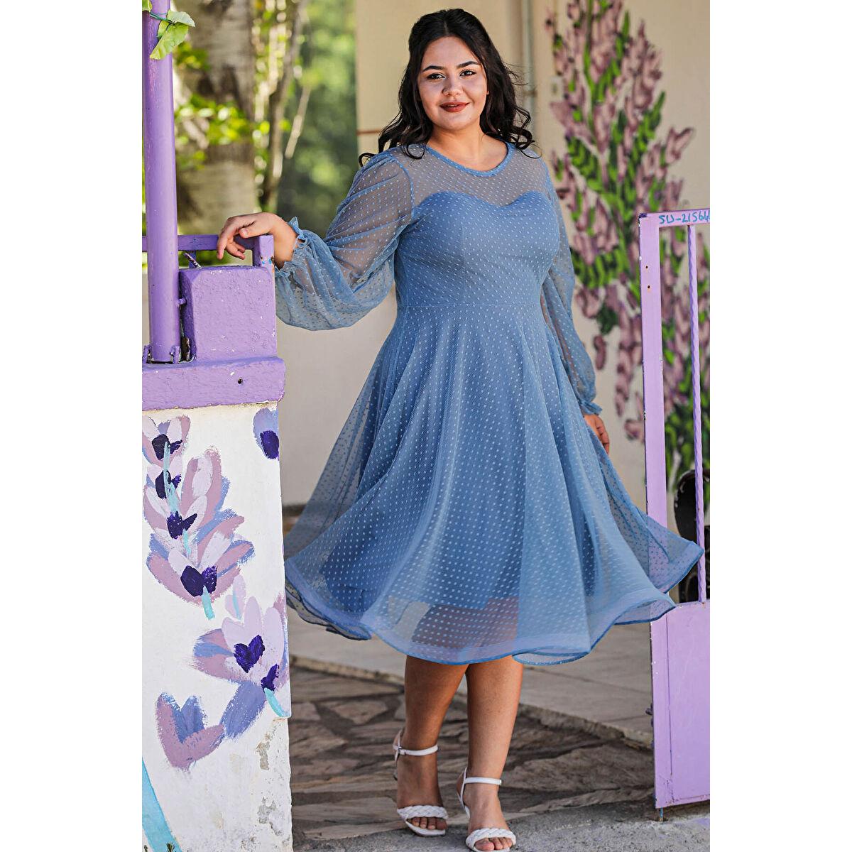 

Вечернее платье больших размеров