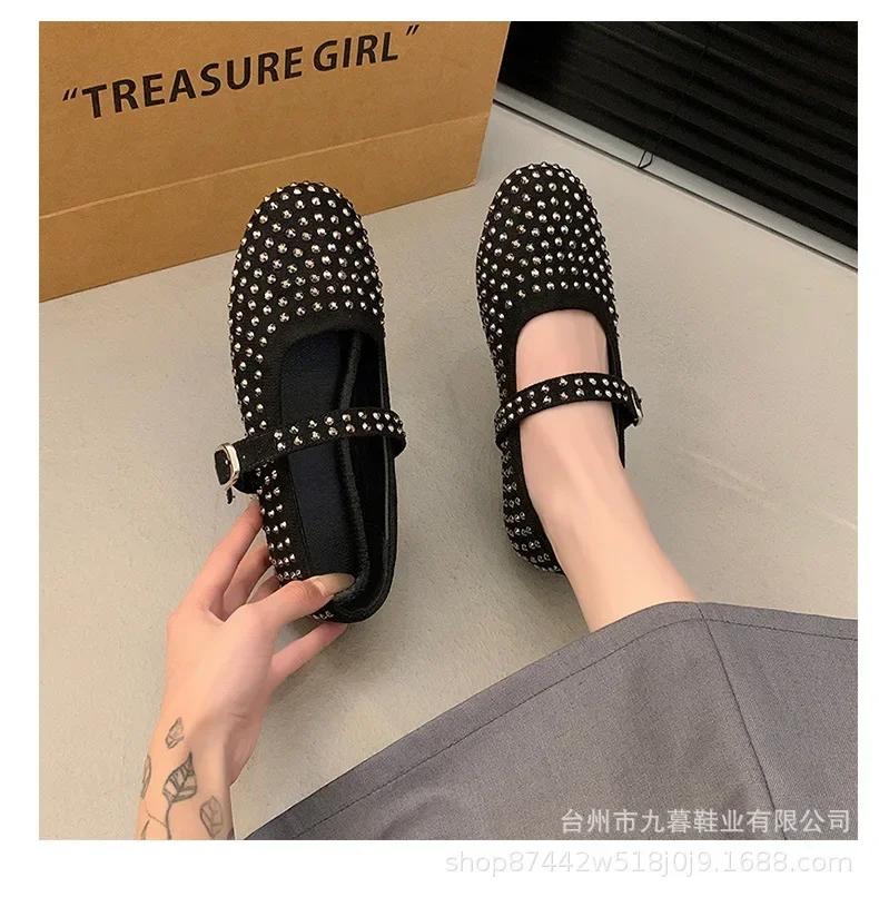 Fashion Women Flat Shoes Vulcanize Designer Loafers Diamond Rivet Mary Jane Shoes Woman Studded Crystal Women Flats Ballet Lolita Shoes