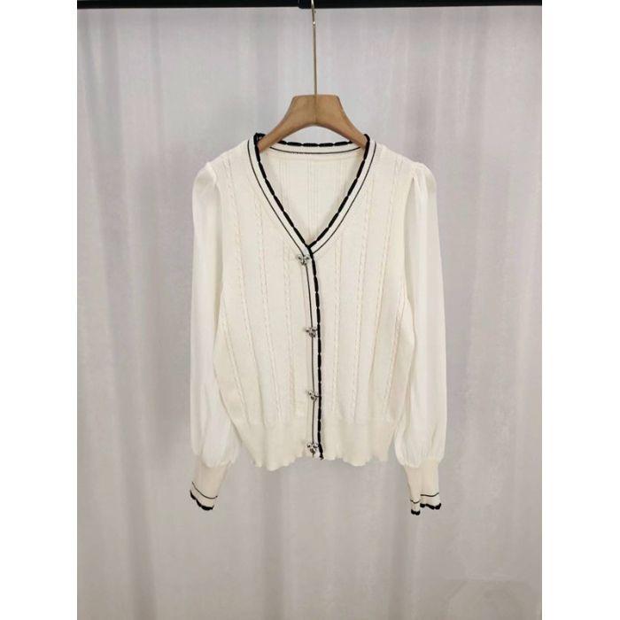 V-neck Patchwork Women's Short, Stylish, Thin Long-sleeved Top