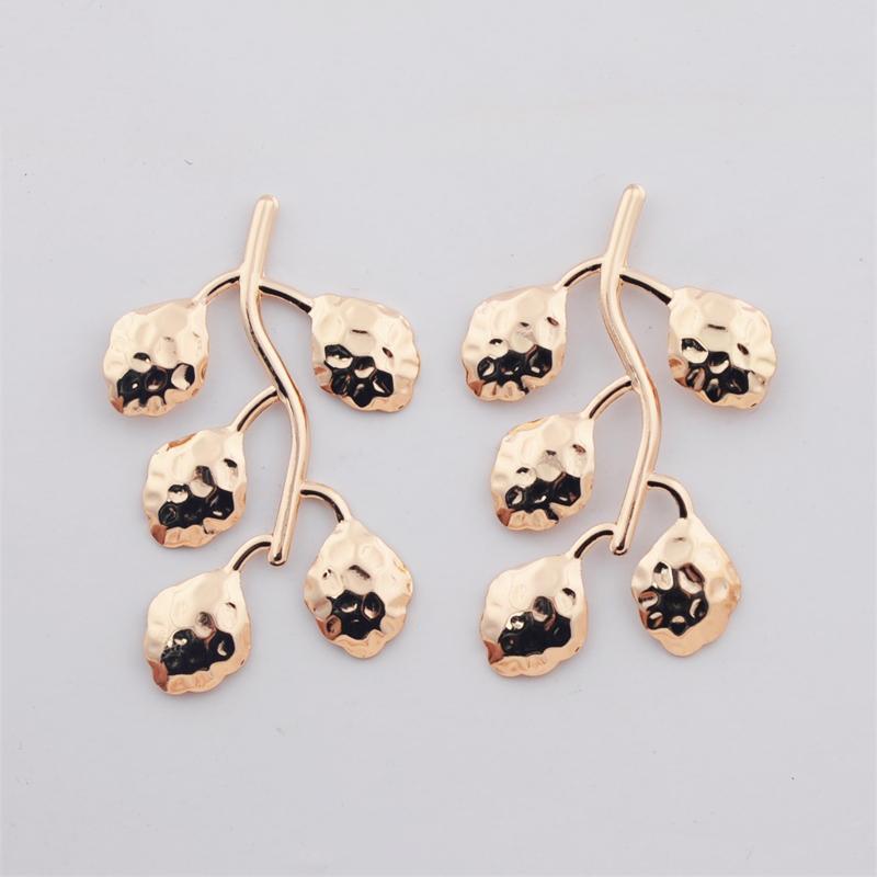 Irregular Branch Leaf Geometry Golden Smooth Stud Earrings for Women Girl Korean Love Aesthetic Daily Life Minimalist Jewelry