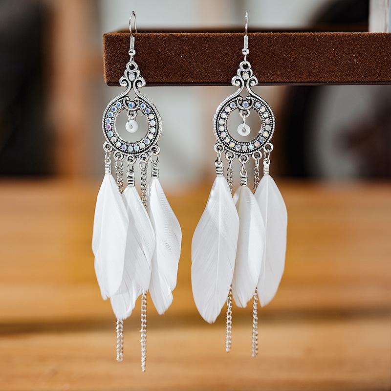 Bohemian Long Feather Drop Earrings For Women Round Crystal Rhinestone Bead Handmade Chain Dangle Beach Earings Pendientes Mujer
