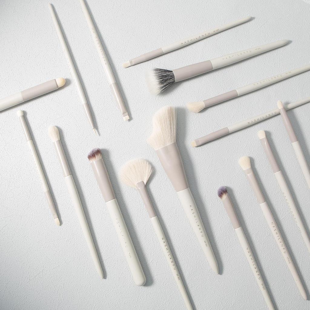 Cangzhou Make-up Pinselset: Nase, Schatten, Concealer, Rouge, Puder, Foundation, Lippen, Konturpinsel & Beauty-Tools.