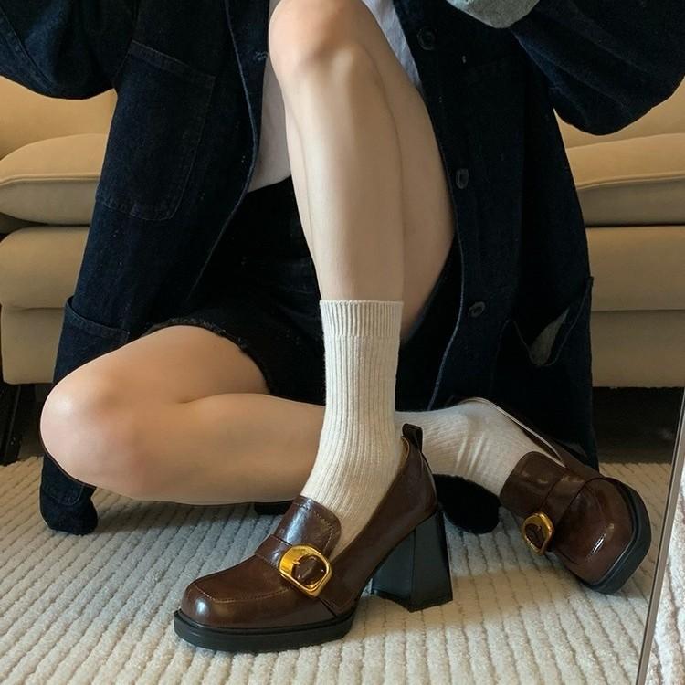 Retro square head thick heel one pedal loafers autumn 2025 new high-heeled small leather shoes women's British style shoes