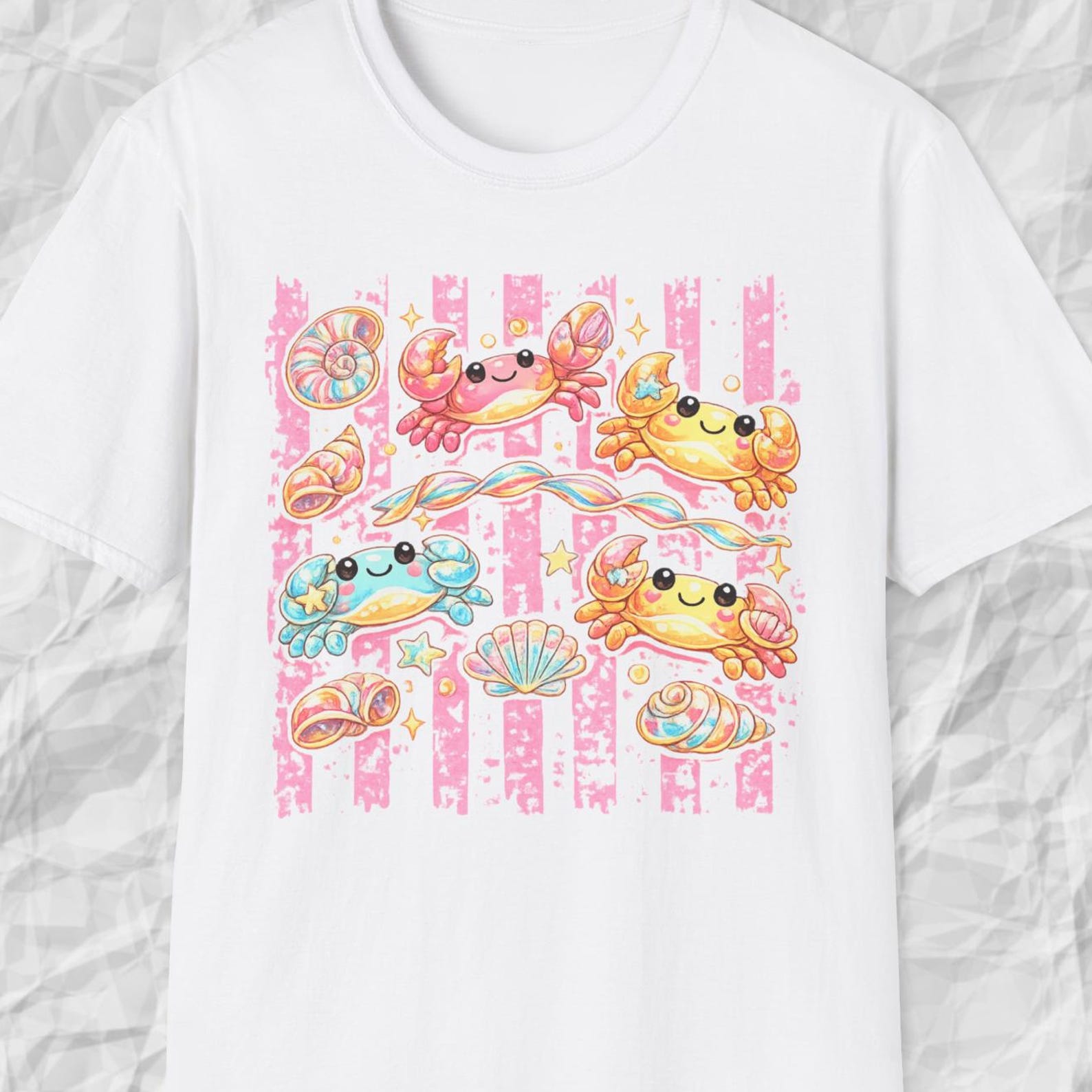 Cute Crab Shirt, Kawaii Sea Life Tee, Pastel Ocean Animal Shirt, Summer Beach Crab Tee, Cute Seashell Shirt M
