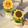 Handgefertigte Sonnenblumen-Schreibtischdekoration - Gewebtes Blumenstrauß-Geschenk für Schüler & Mädchen