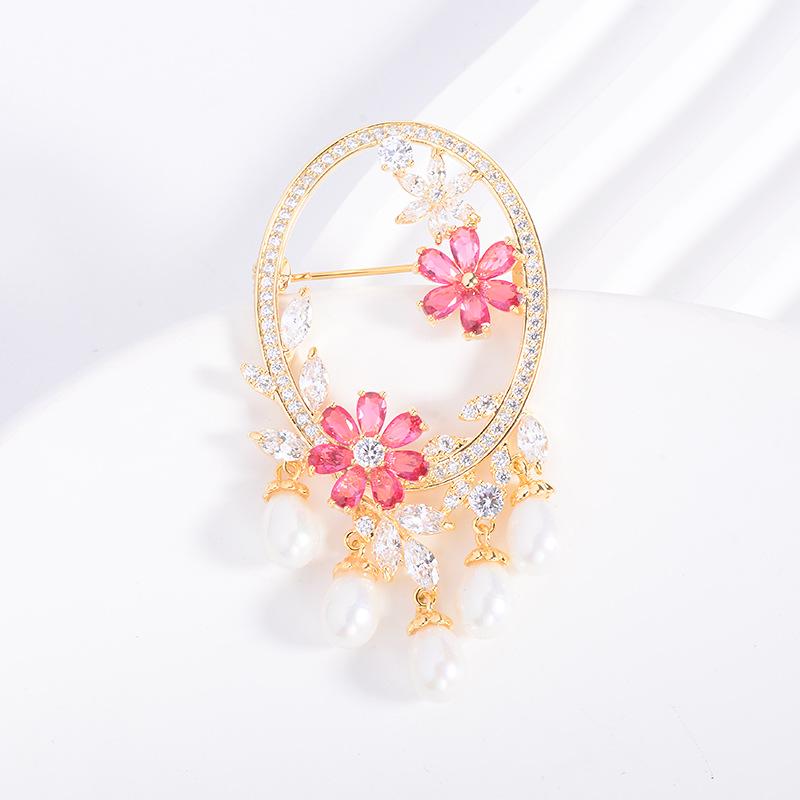 Chinese Style Mirror Flower Pearl Brooch: Micro-set Zircon, Sparkly, Exquisite, Elegant Design, Suit Corsage Pin for Women