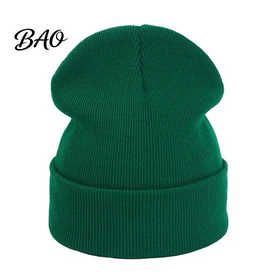 Winter Warm Beanies Hat Unisex Solid Color Knit Beanies, Classic Slouchy Skull Cap for Winter, Couple Matching Casual Headwear Men Women, Soft Thermal