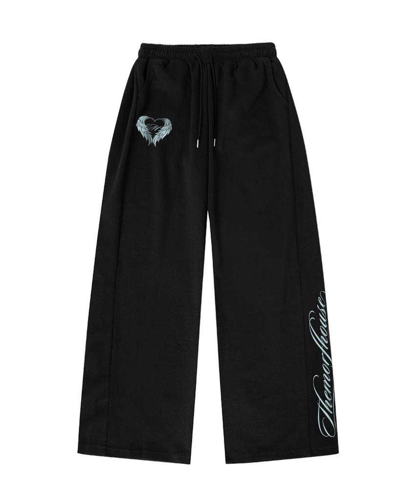 Deomopeuhauseu Wing Morf Lettering Side Pleat Wide Sweatpants Light Blue