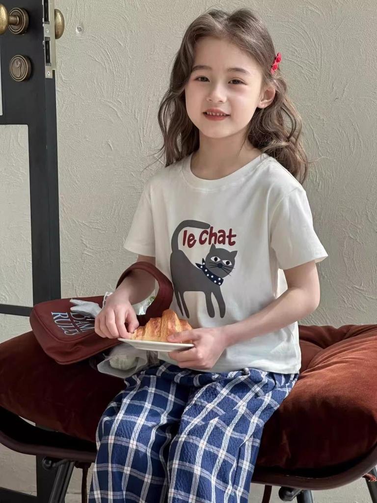 Girls' Cute Cartoon Top & Plaid Pants Set - Summer 2026 Edition