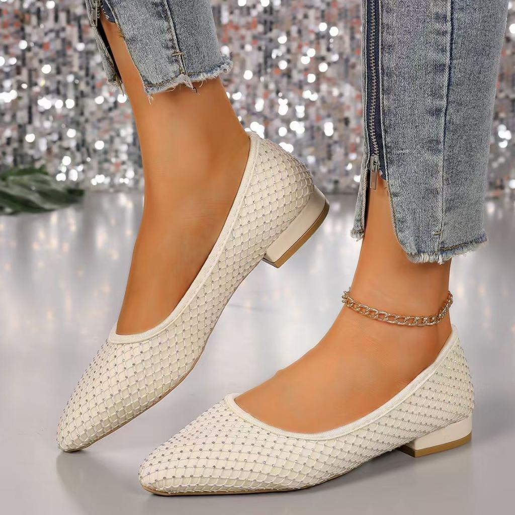 Fashion Autumn/Winter Diamond Mesh Hollow Sandals Women Flats Shallow New Beach Shoes Comfort Retro Female Flat Shoes Single Shoes