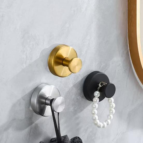 Suction Cup Hook Removable Water Resistant Wall Hook Reusable Rust Proof Hook for Towels Bathrobes Kitchen Glass Mirror