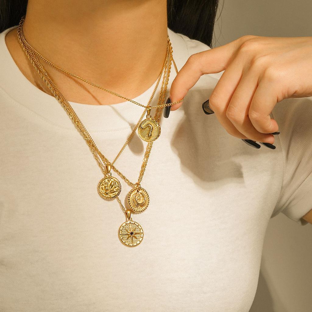 French Vintage Coin Pendant Necklace Minimalist Versatile Women's Jewelry Chain For Sweaters
