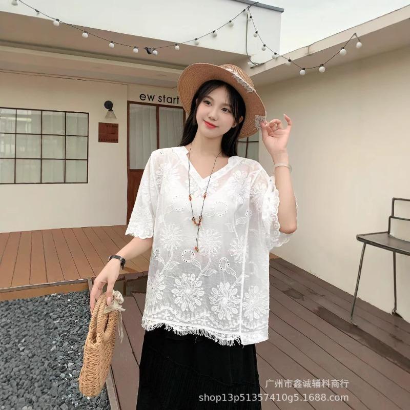 Summer new women's clothing small fresh round neck splicing embroidery solid color loose pullover top knitted batman shirt