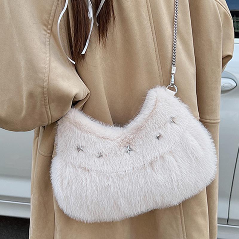 Autumn plush bag women's new girl small fresh fluffy chain bag women's shoulder messenger bag
