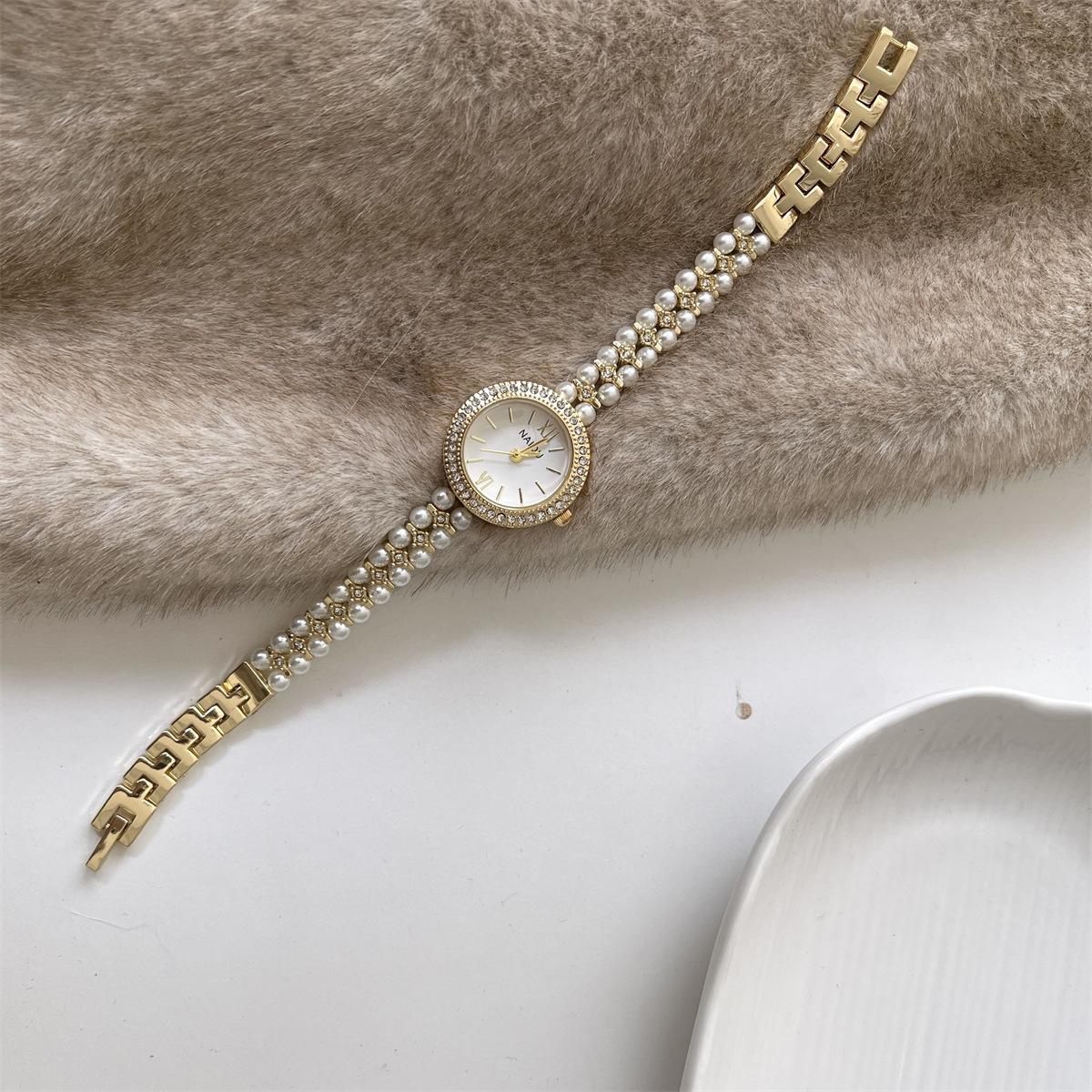 Naidu Diamond-Encrusted Watch Women S Exquisite Small Fragrant Style High-Value Pearl Bracelet Watch Quartz Small Dial