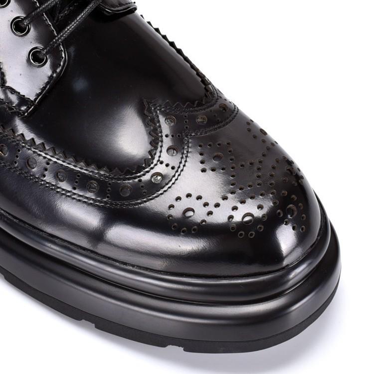 Men's Genuine Leather Brogue Lace-up Shoes: Spring/Autumn Style, Thick Sole, Carved Cowhide, British Business Casual