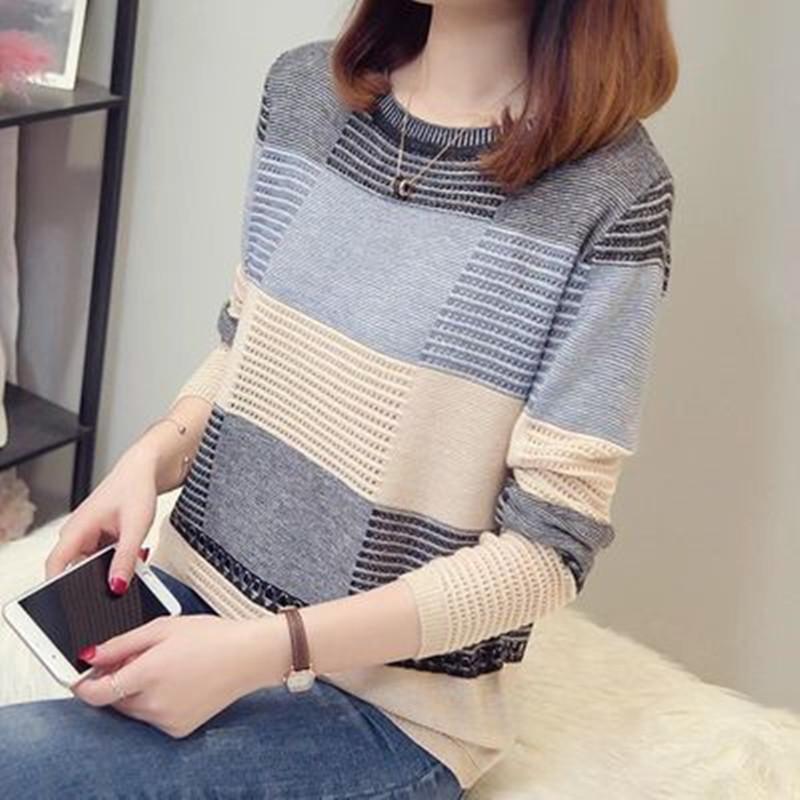 Spring and Autumn New Women's Knitted Sweater Loose Striped Sweater Pullover Round Neck Top