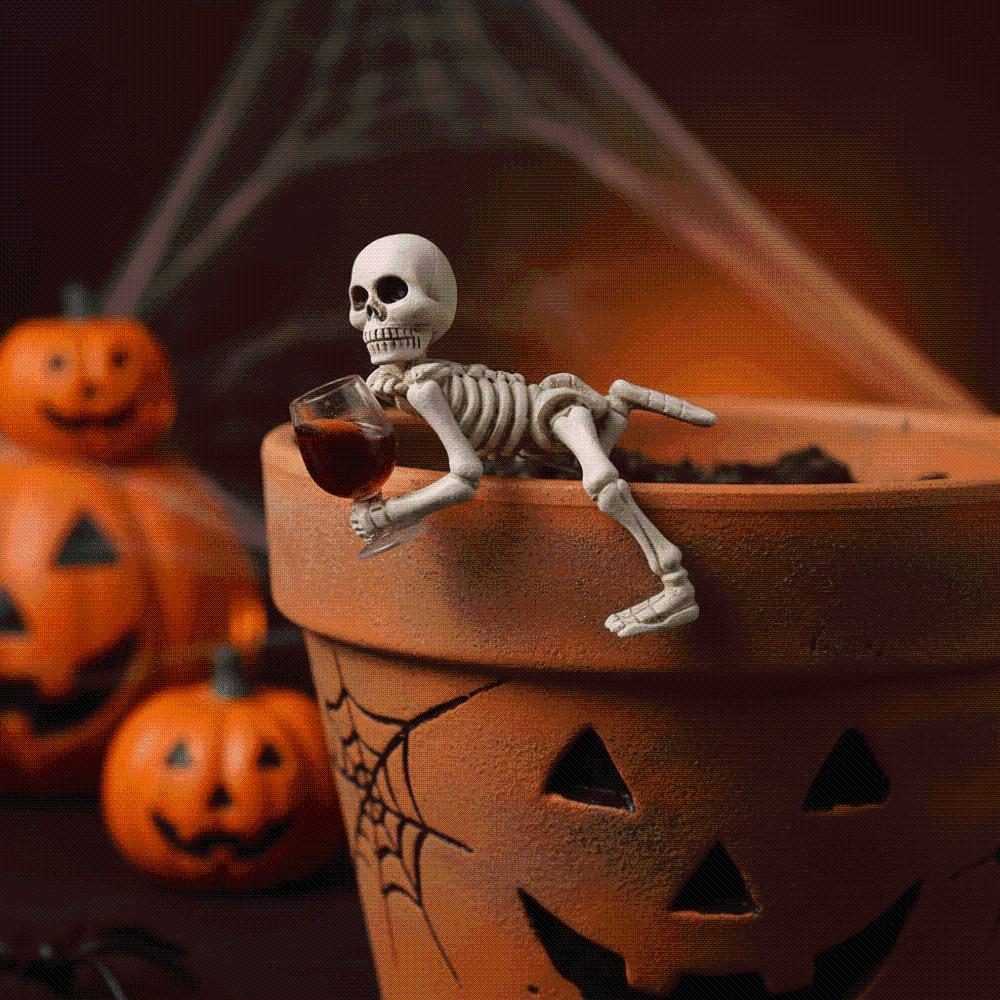 Miniature Skeleton Plant Pot Hugger Resin Halloween Garden Ornament Flowerpot Edge Hanger  Kids