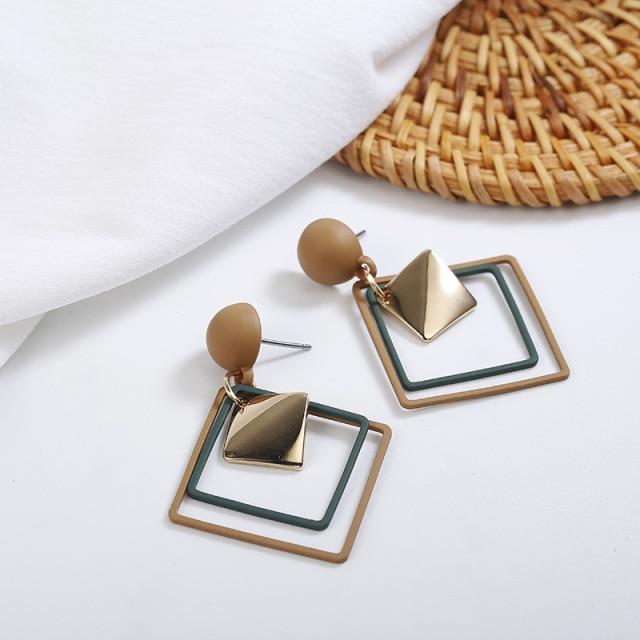 Exquisite Craftsmanship Simulated Pearl Stud Earrings Trendy Fashionable Long Bold Statement Earrings Womenn Gathering Gathering Wedding Occasion
