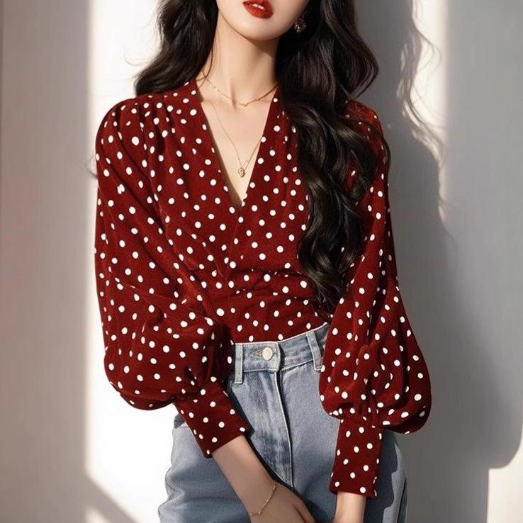 Retro Hong Kong style red polka dot long-sleeved shirt women's spring new fashion temperament age-reducing V-neck shirt women A