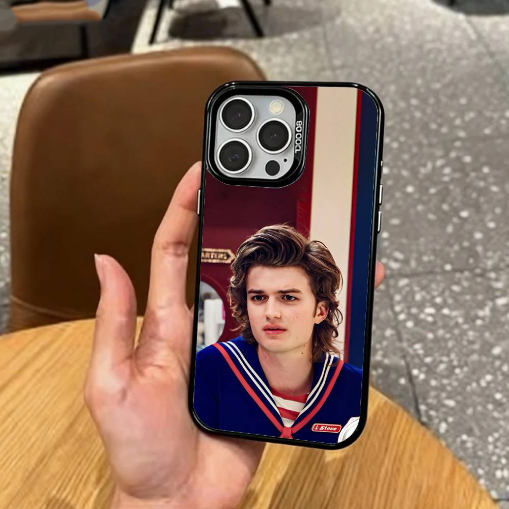 Trendy S-Steve H-Harrington   Phone Case For iPhone17,16,15,14,13,12,11 Plus,Pro Max Colored Silver Plated Inside Cover