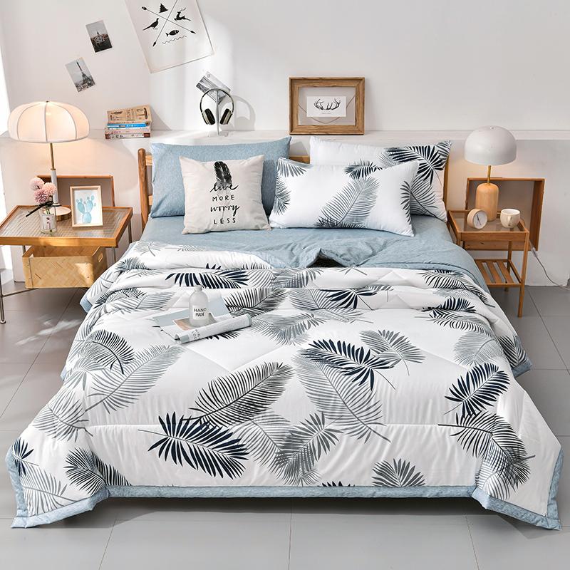 Fashion Skin-friendly Summer Cool Blanket Comfortable Lightweight Air Condition Comforter Machine Washable Quilt for Adults Kid