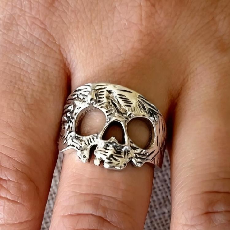 Mysterious Skeleton Mask Statement Ring Vintage Gothic Jewelry With Customizable Fit For Costume Enthusiasts