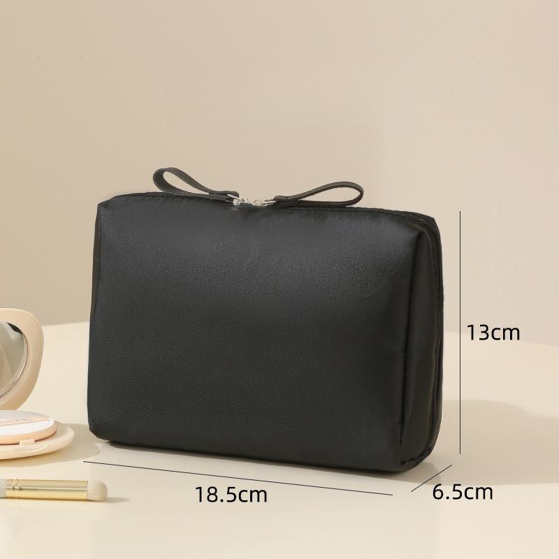 1pcs Outdoor Travel Portable Storage Bag Mini Lipstick Pouch Cosmetic Large Capacity Organizer Bag Multi-Function Toiletry Bag