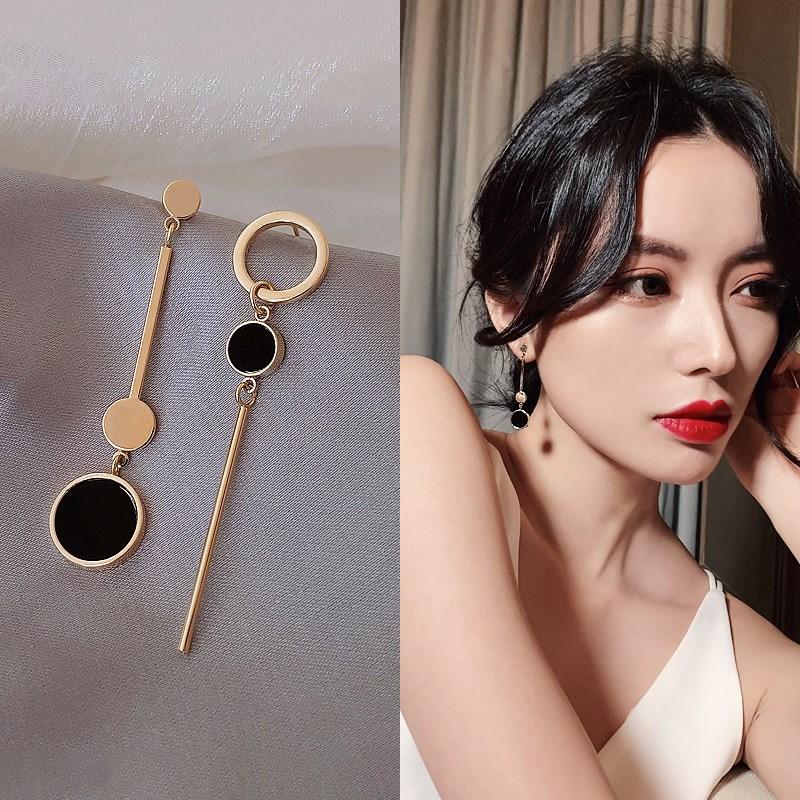 Long Tassel Gold Black Plaint Earrings 