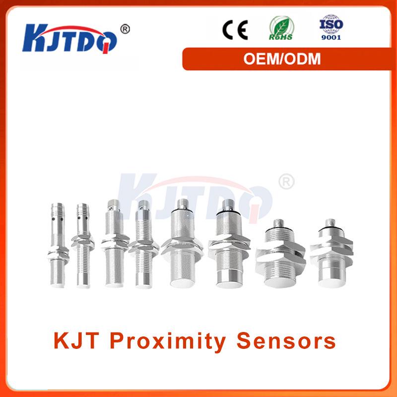Explosion-Proof J8: All-Metal Proximity Switch with Integrated Stainless Steel Housing and Impact Resistance.