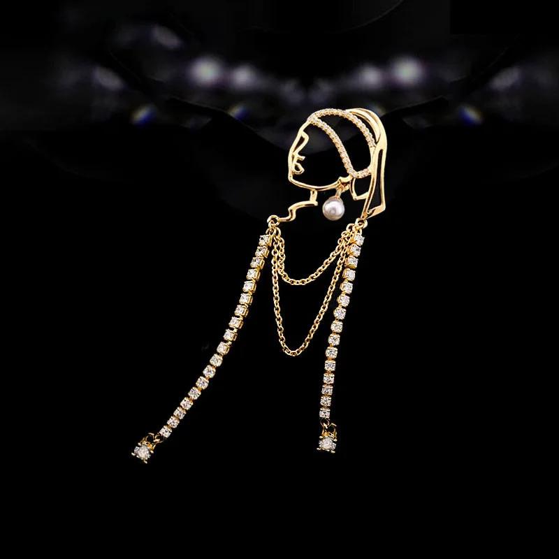 

New Creative Full Zircon Tassel Girl Wearing Pearl Earrings Brooch for Women High-end Retro Corsage Suit Pin Jewelry Accessories золотой