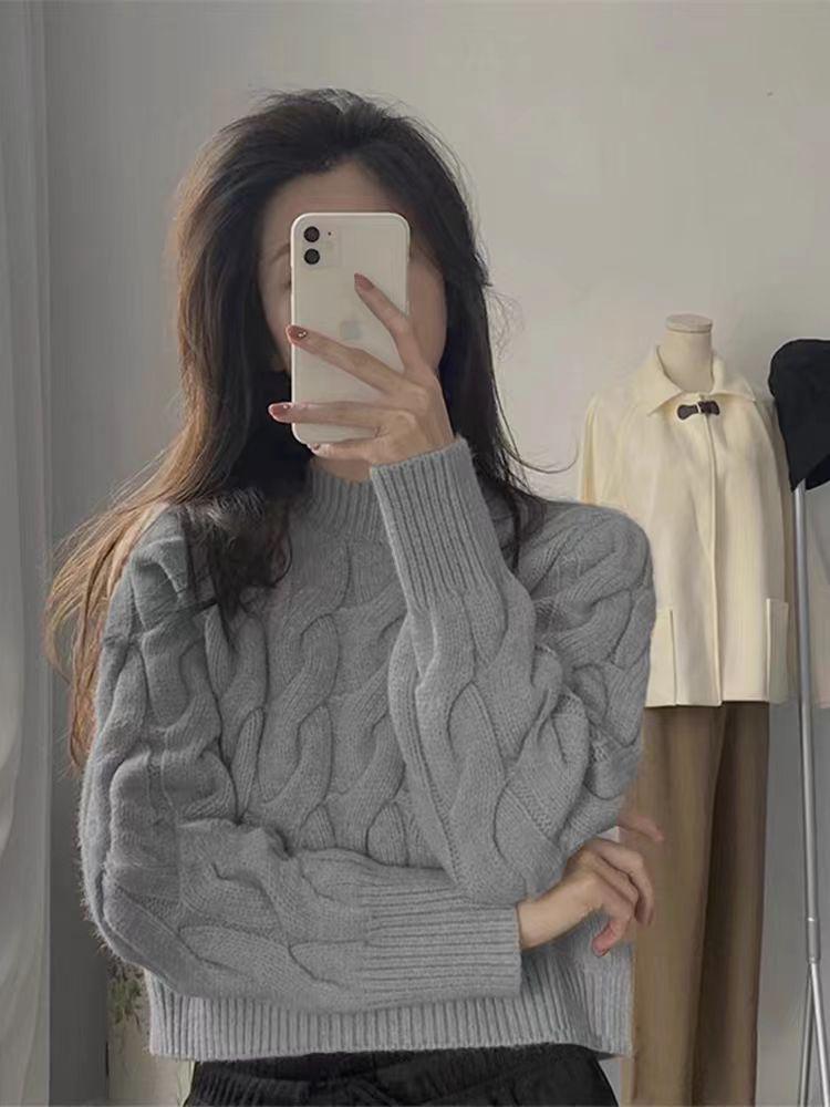 Women's Retro Korean Style 100% Wool Cable Knit Sweater - Petite Short Autumn Winter Top