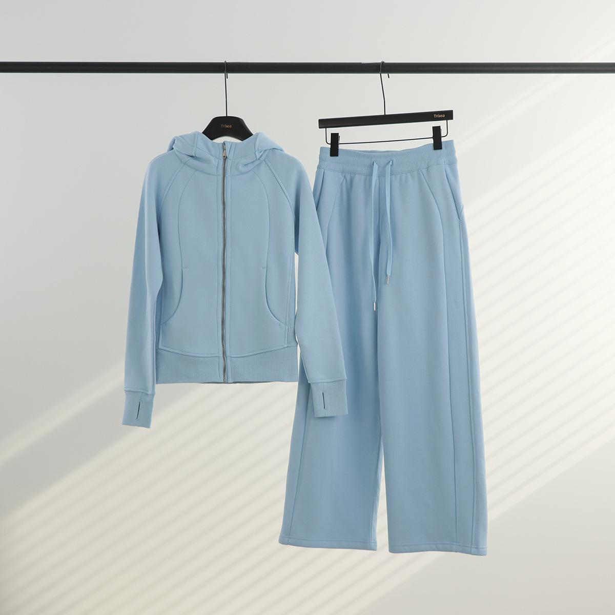 

Women s Autumn & Winter Warm Hooded Sweatshirt & Pants Set for Outdoor Sports and Casual Wear XXL (65-70 kg)