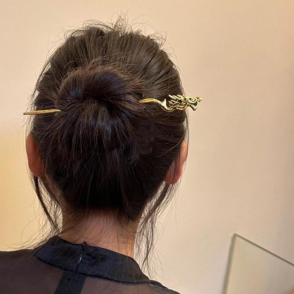 Luksusowa, pomyślna spinka do włosów smoka dla damskiego Hanfu i Qipao
