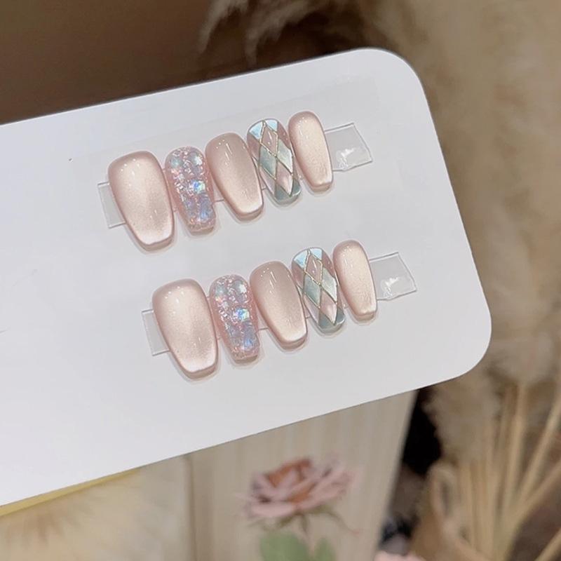 10pcs Pink Cat Eye Diamond Pattern Press On Nails Medium Square Shape Handmade Removable Fake Nails For Women Girls Nail Art