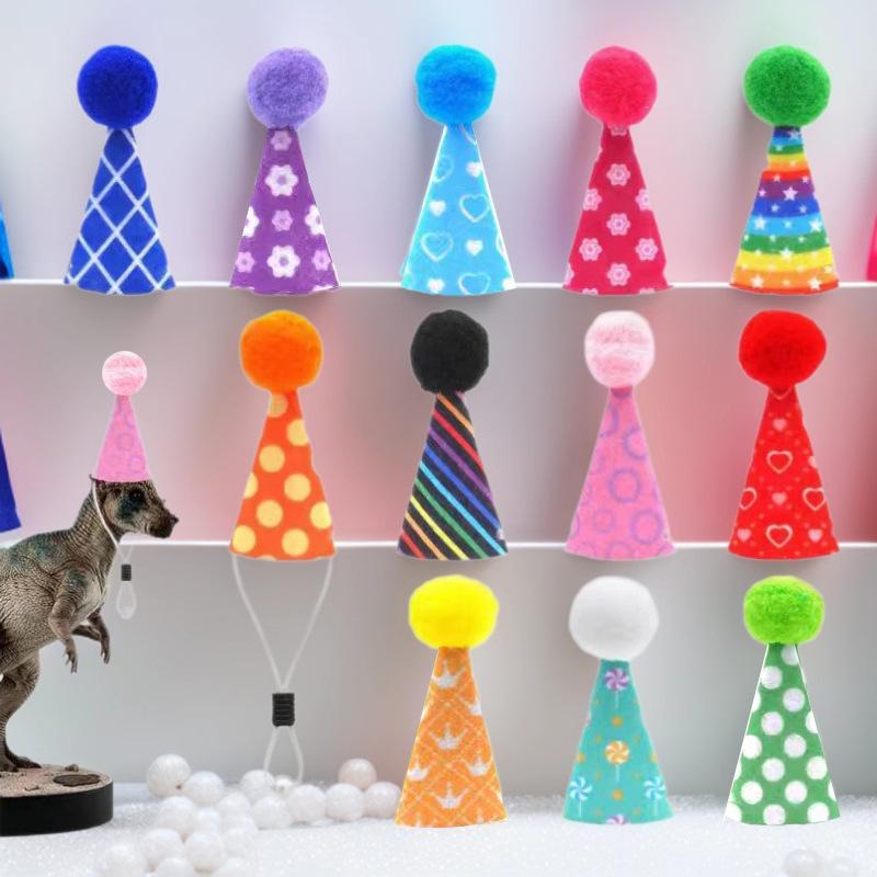 Mini Finger Pet Birthday Party Hat for Hamsters, Parrots, and Lizards