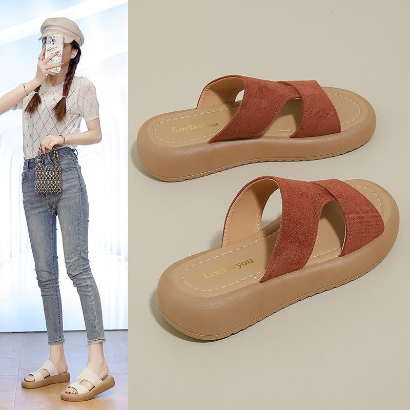 2025 Summer New Fashion Versatile French Niche Soft Bottom Fairy Style Temperament Round Head Open Toe Cool Slippers Woman
